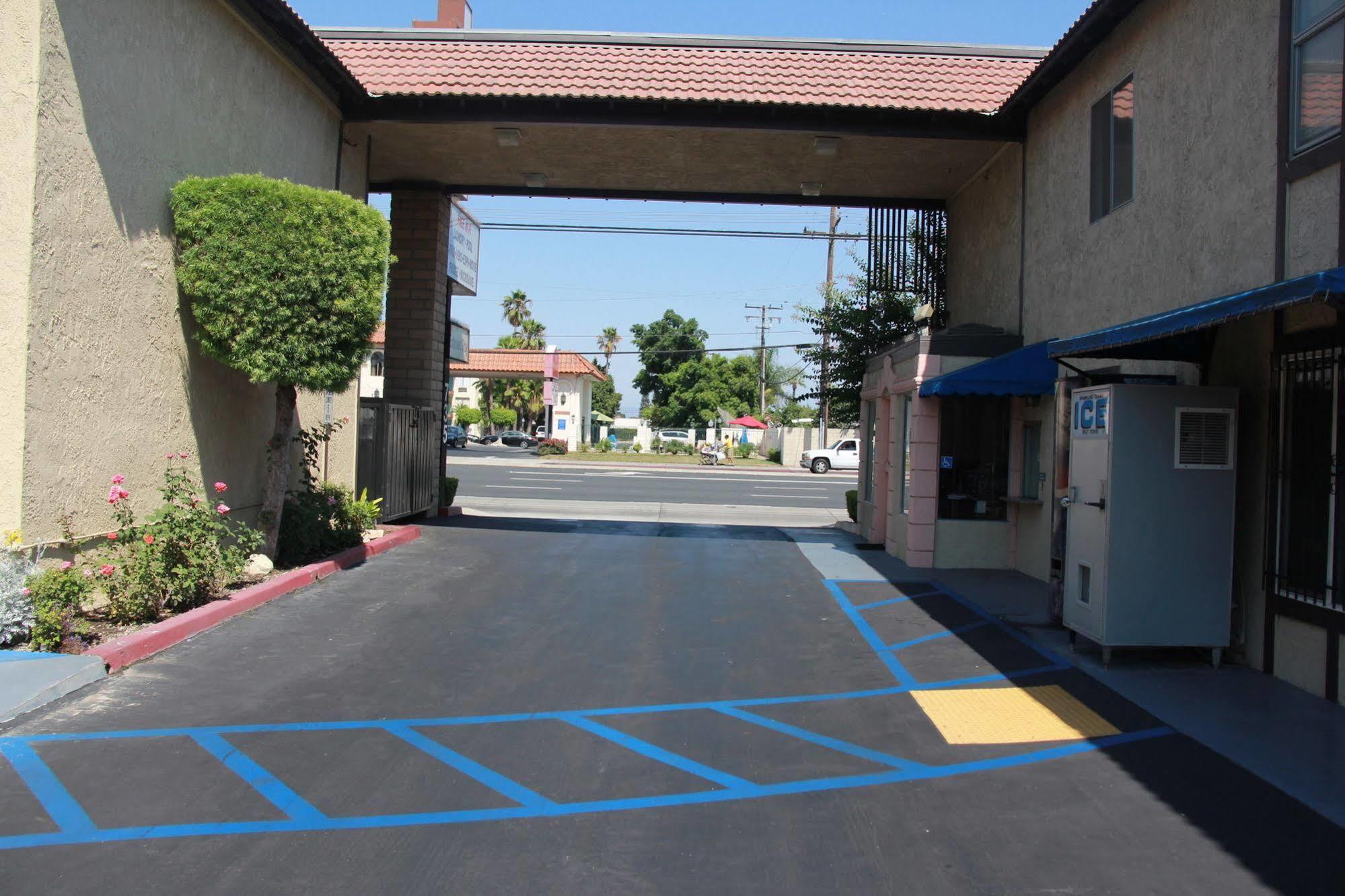 Motel Moonlight Anaheim Exterior photo